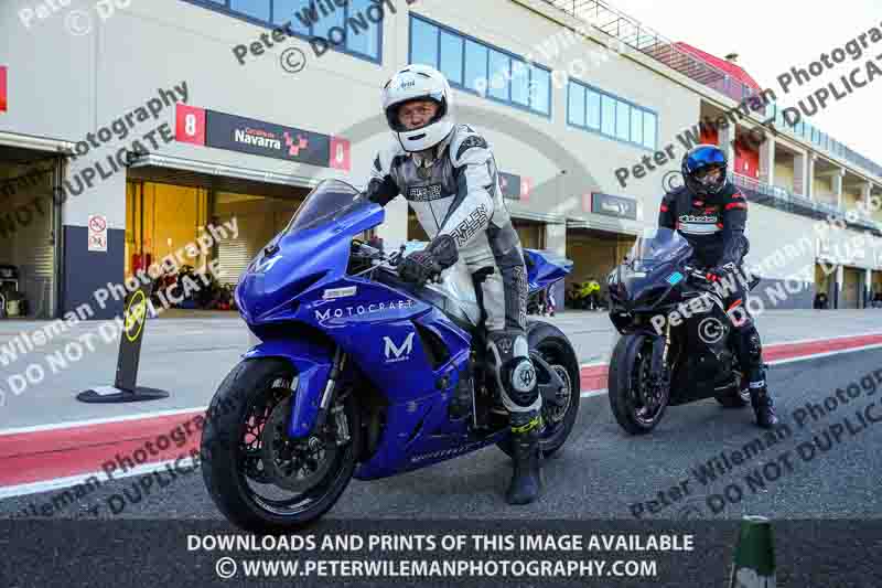 cadwell no limits trackday;cadwell park;cadwell park photographs;cadwell trackday photographs;enduro digital images;event digital images;eventdigitalimages;navarra;no limits trackdays;peter wileman photography;racing digital images;trackday digital images;trackday photos